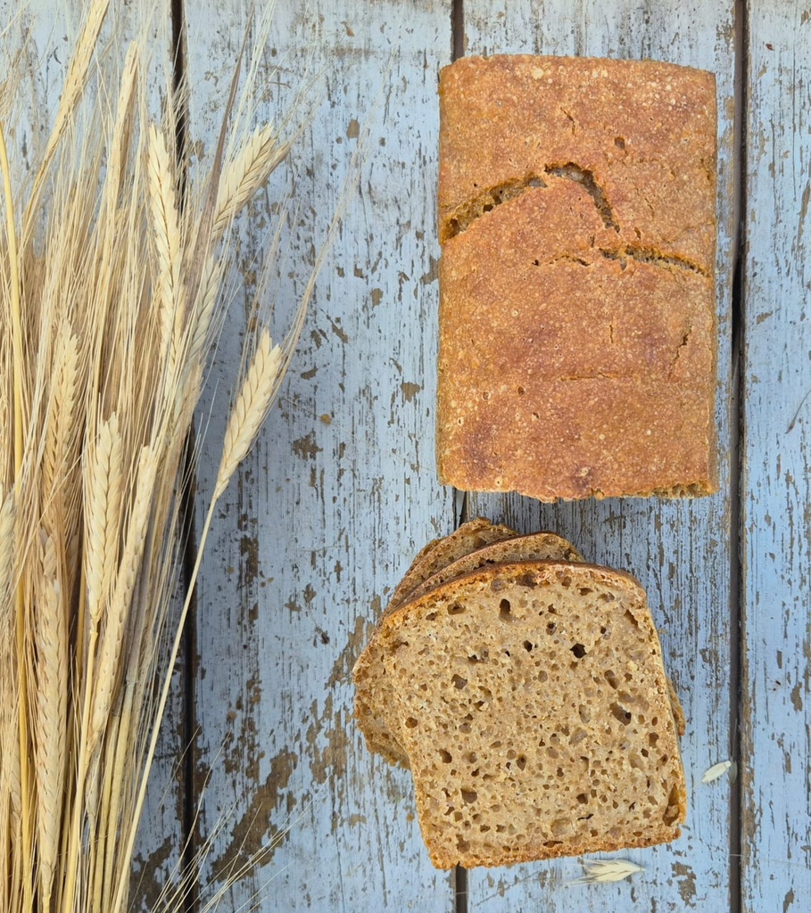 PAIN ENGRAIN 500g    - Farine de petit épeautre BIO, levain petit épeautre, eau, sel.500g