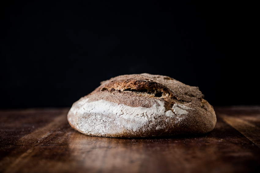Pain complet (levain de son, farine bise) batard 900g