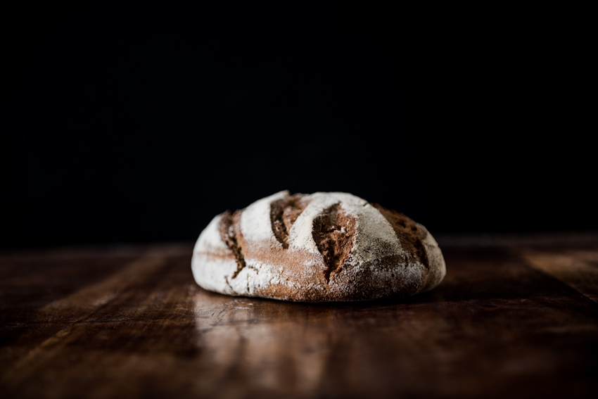 Pain de Khorasan (levain de seigle, farine de blé de Khorasan) 500g.