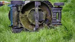 Lame de tondeuse à gazon et équilibrage