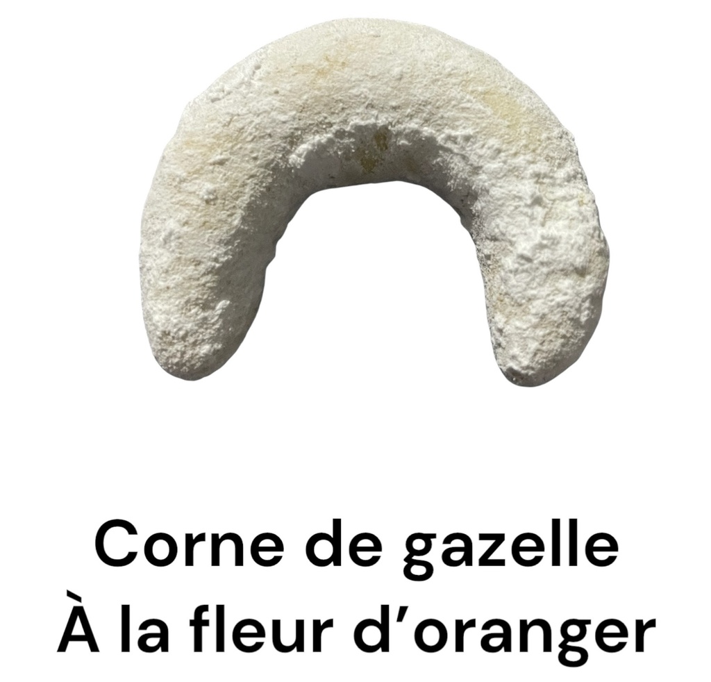 Corne de gazelle à la fleur d'oranger la pièce