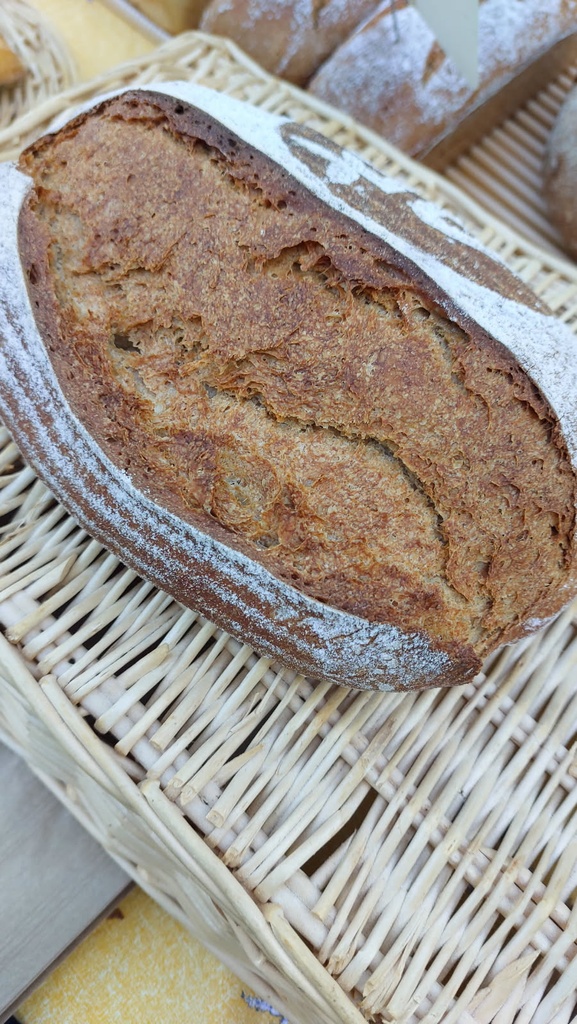 Pain de campagne 700g ( farine de blé 80 et farine de seigle T 130)