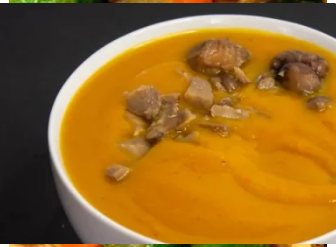 Velouté de potiron et châtaignes