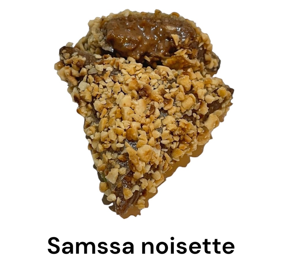 Samsa noisette la pièce
