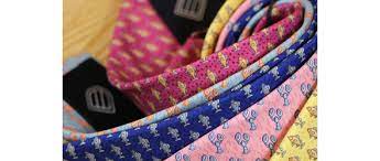 Cravate démontée et reformée