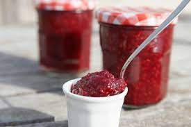 Confiture 190g de Framboises aux noisettes croquantes