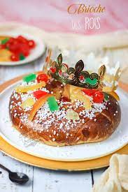 Brioches aux fruits confits 10/12 personnes