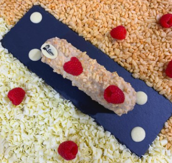 Eclair rocher chocolat blanc framboise