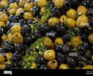 Olives cocktail aux herbe de Provence 100 g