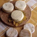 Cabecou chèvre (½ sec, crémeux)