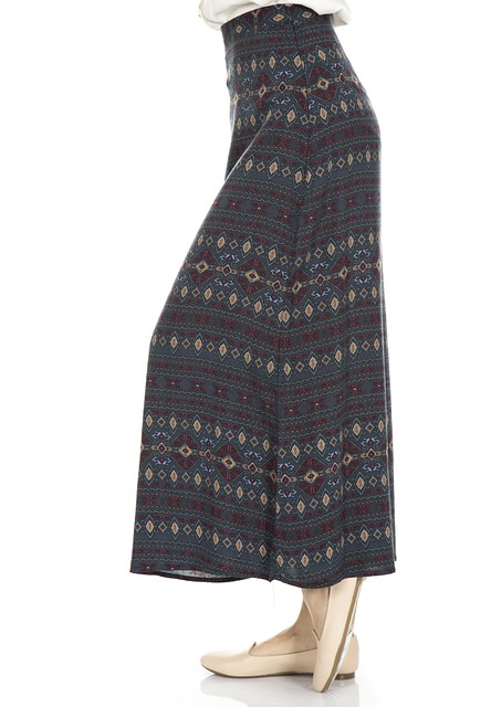 Ourlet de jupe/robe ample piqué double 150cm/hem dressy skirt