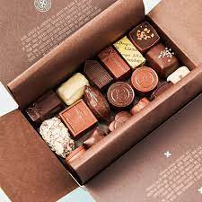 Le ballotin 250g net 20 chocolats assortis